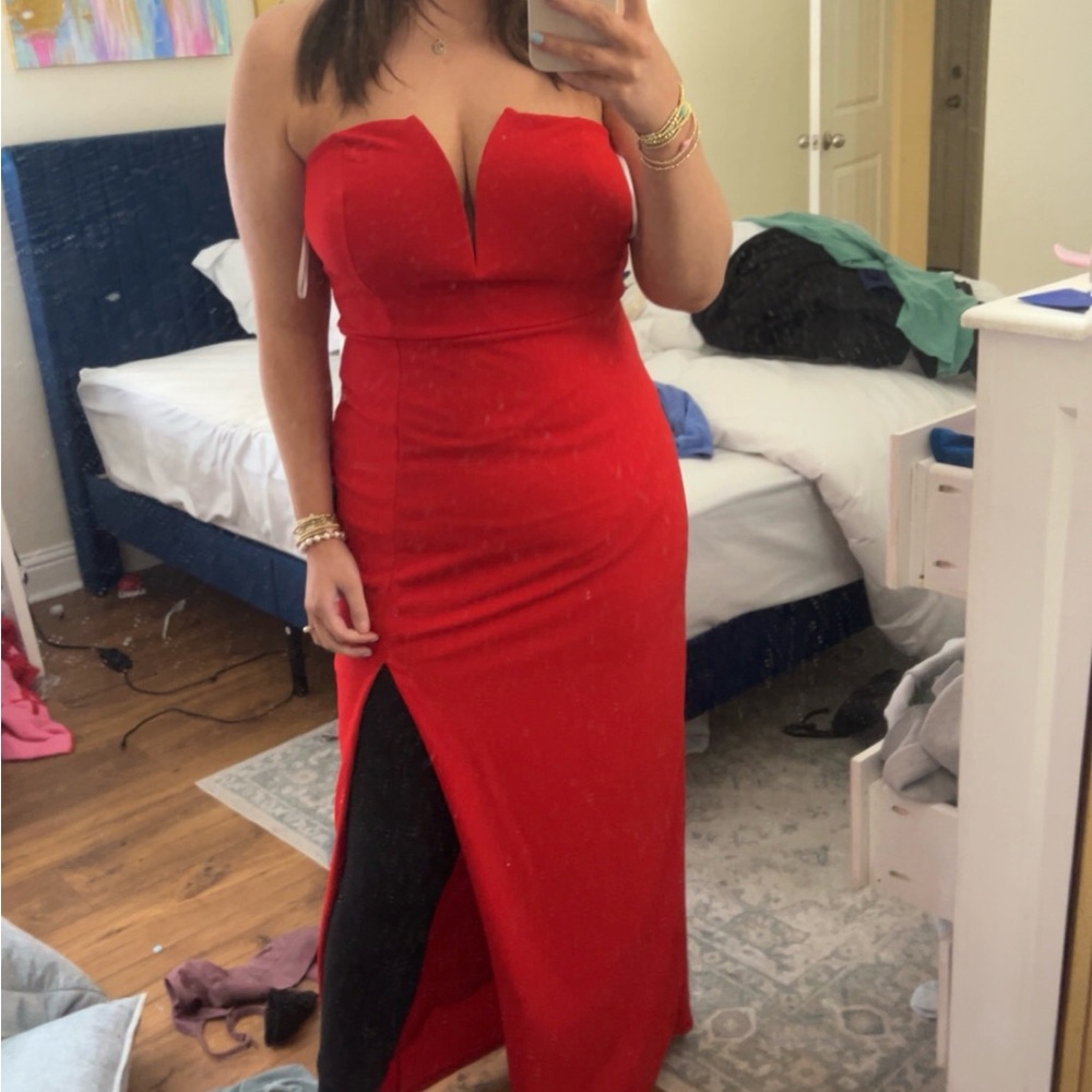 lulus Red Strapless Dress never worn!!!